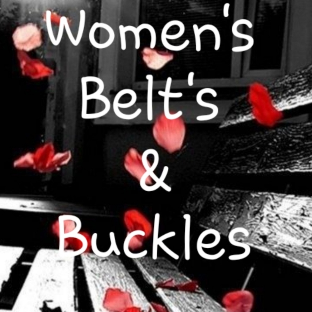 WOMEN'S BELTS...